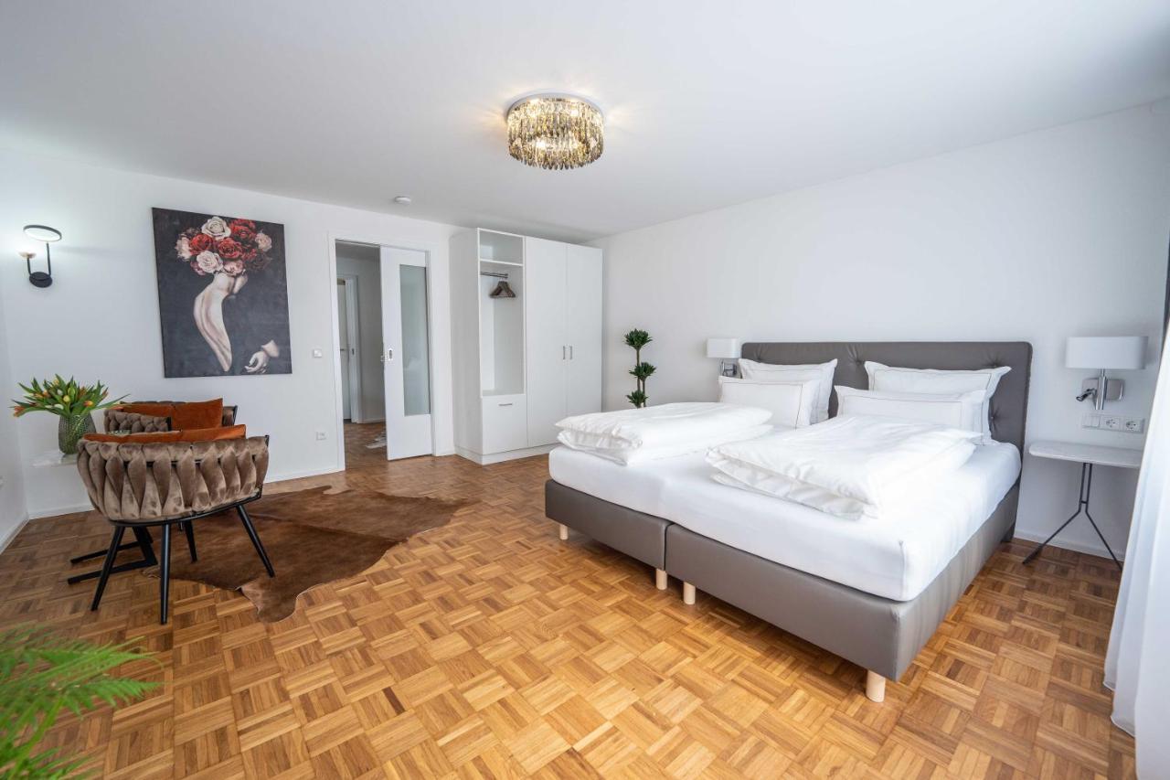 City Wohnung Fn L 5 Klimatisiert Mit Balkon Und Kueche FDH Exteriör bild