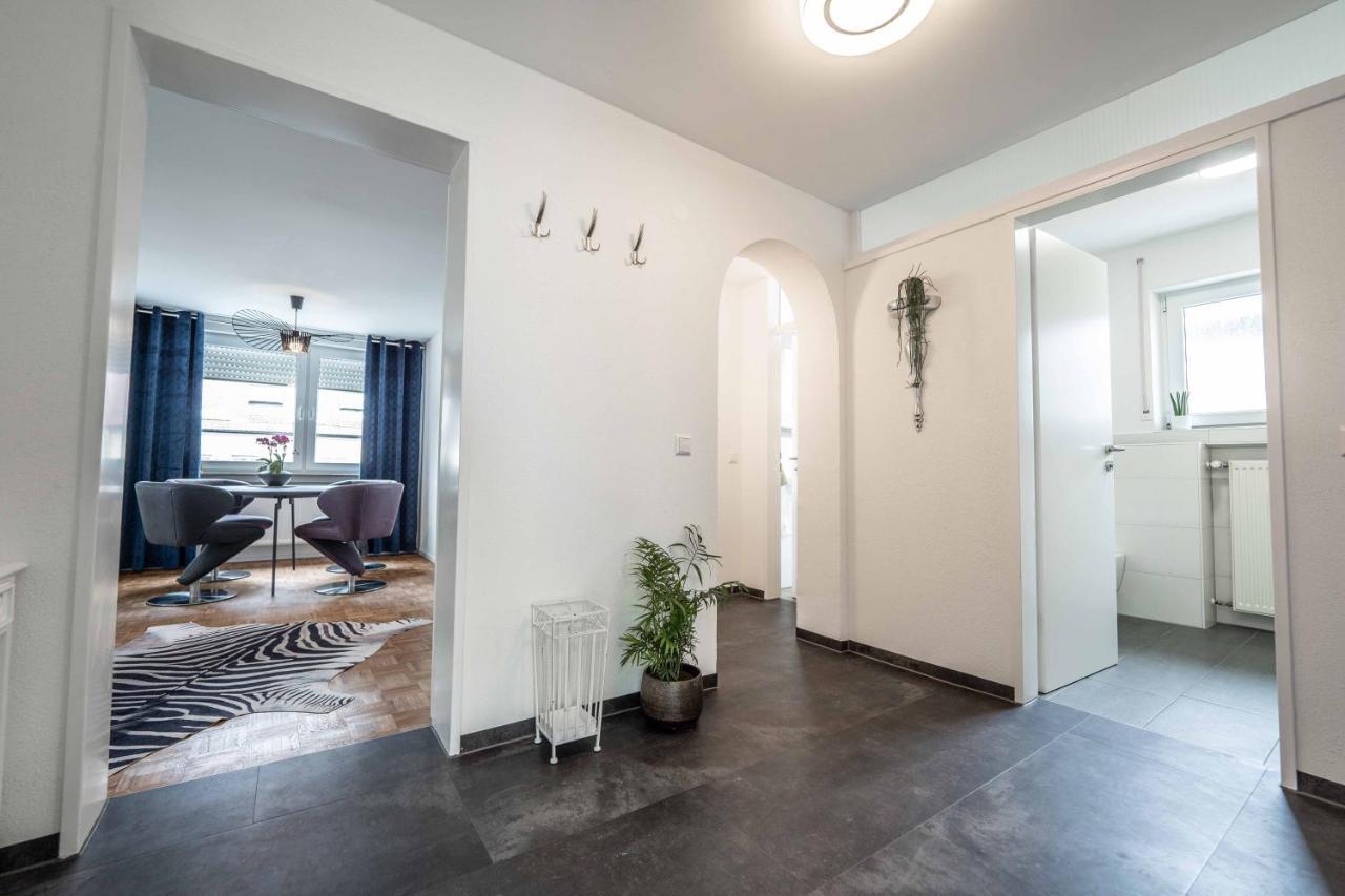 City Wohnung Fn L 5 Klimatisiert Mit Balkon Und Kueche FDH Exteriör bild